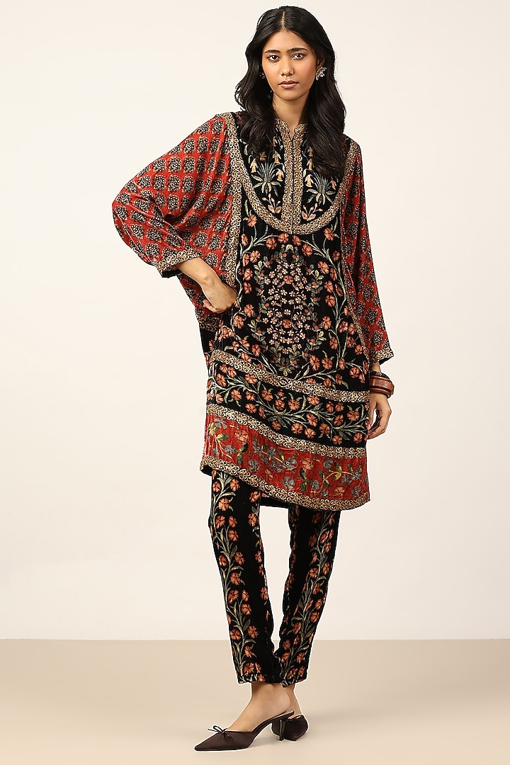 Black & Rust Silk Floral Printed Kurta Set by Ritu Kumar at Pernia's Pop Up Shop