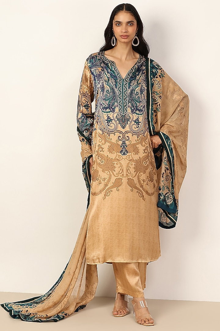 Beige & Indigo Silk Embroidered Kurta Set by Ritu Kumar at Pernia's Pop Up Shop