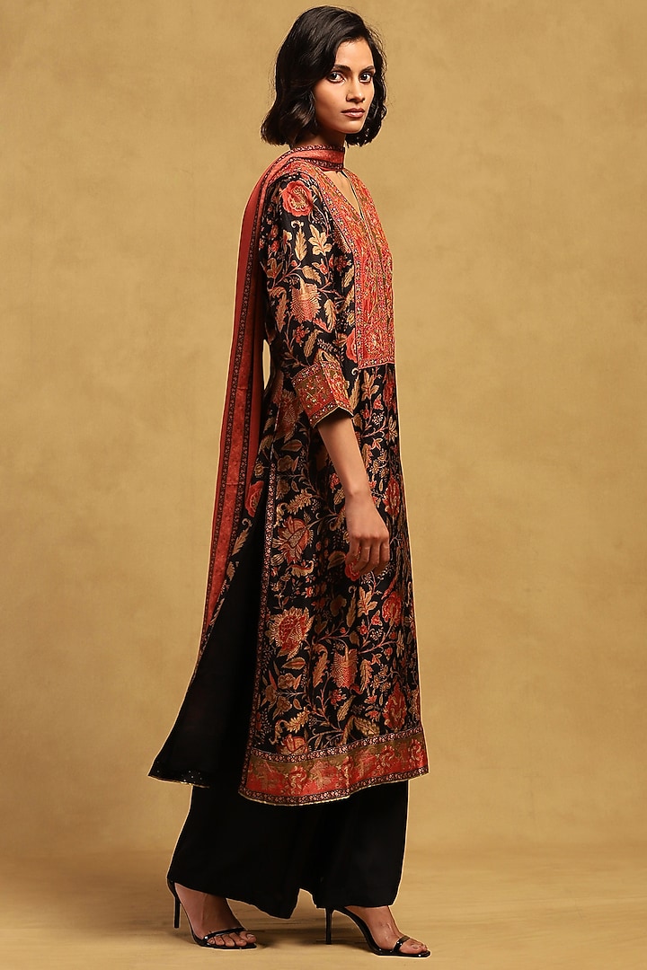 Black & Multi-Colored Silk Embroidered Kurta Set by Ritu Kumar at Pernia's Pop Up Shop