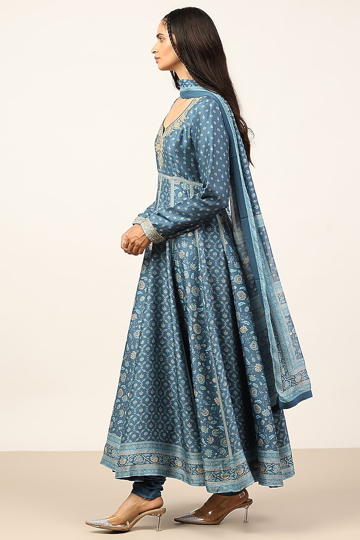 Teal Blue Silk Floral Embroidered Kurta Set by Ritu Kumar at Pernia's Pop Up Shop