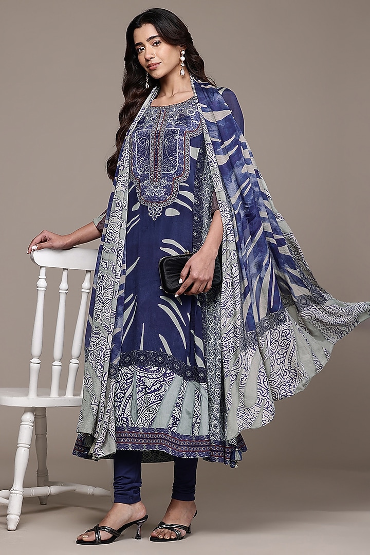 Blue Viscose Chinion Abstract Printed Kurta Set by Ritu Kumar at Pernia's Pop Up Shop