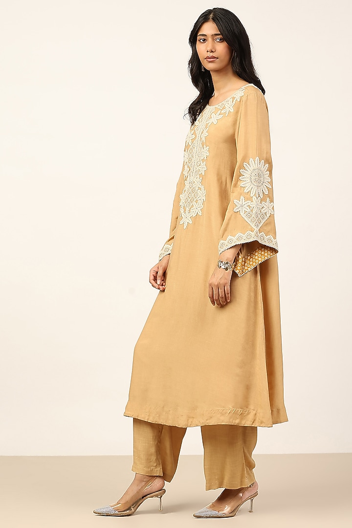 Beige Viscose Silk Kurta Set by Ritu Kumar at Pernia's Pop Up Shop