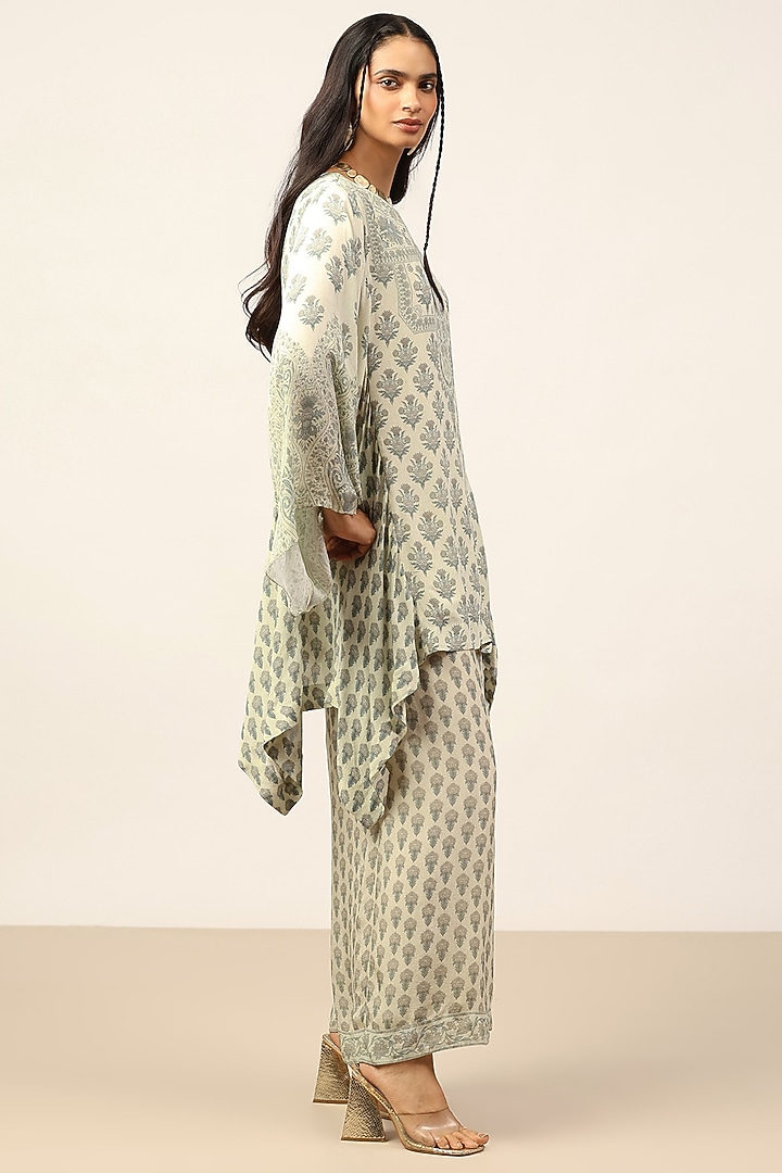 Grey Rayon Crepe Digital Printed Kurta Set by Ritu Kumar at Pernia's Pop Up Shop