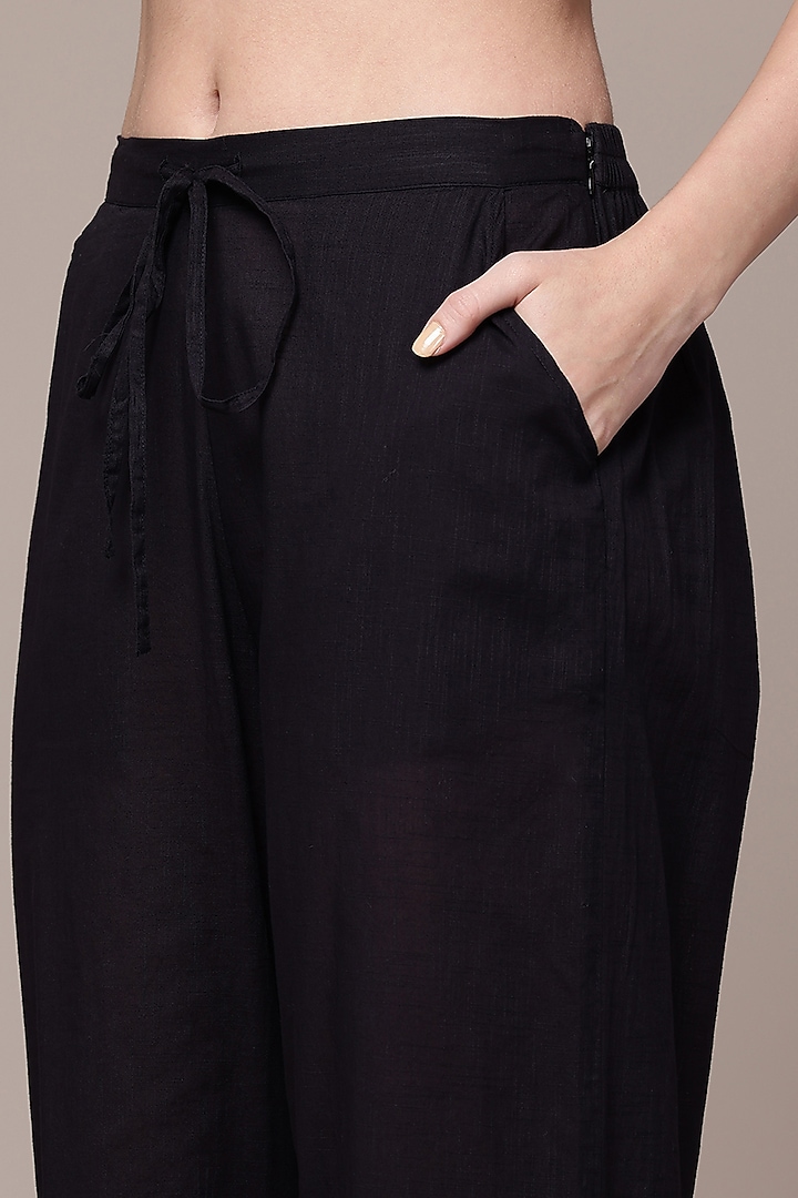 Black Cotton Slub Straight Kurta Set by Ritu Kumar at Pernia's Pop Up Shop