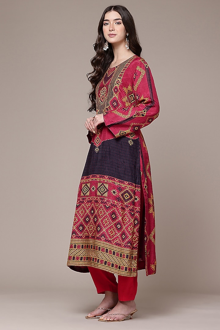 Red Viscose Dupion Tribal Printed Kurta Set by Ritu Kumar at Pernia's Pop Up Shop