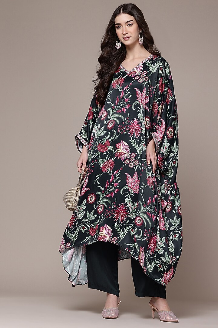 Black Viscose Printed Kurta Set by Ritu Kumar at Pernia's Pop Up Shop
