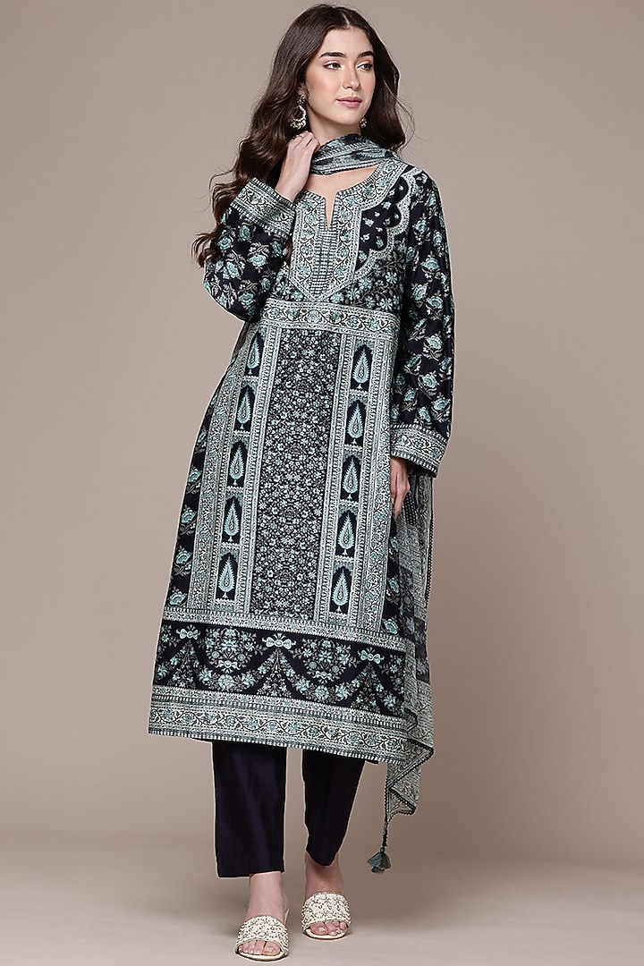 Black Viscose Floral Printed Kurta Set by Ritu Kumar at Pernia's Pop Up Shop