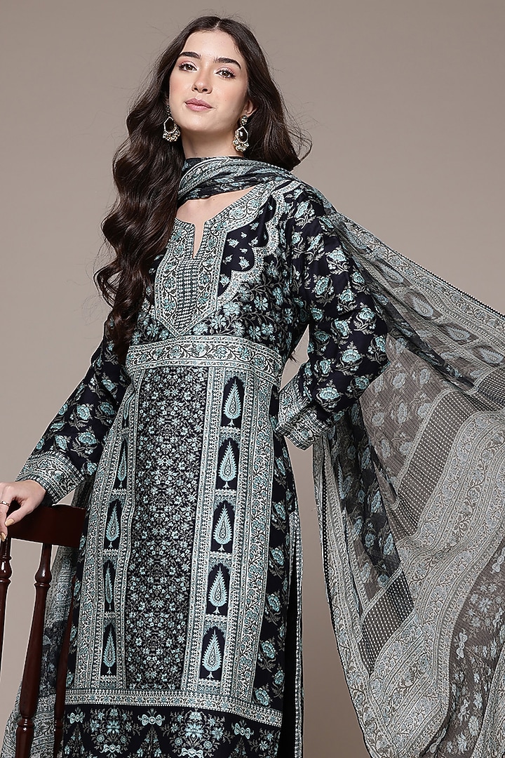 Black Viscose Floral Printed Kurta Set by Ritu Kumar at Pernia's Pop Up Shop