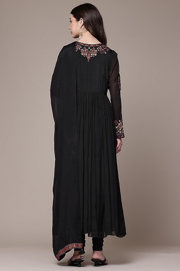 Black Viscose Kurta Set by Ritu Kumar at Pernia's Pop Up Shop