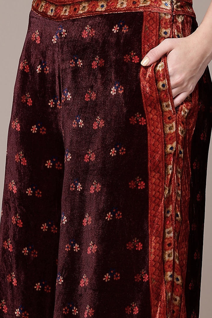 Wine Viscose Floral Printed Kurta Set by Ritu Kumar at Pernia's Pop Up Shop