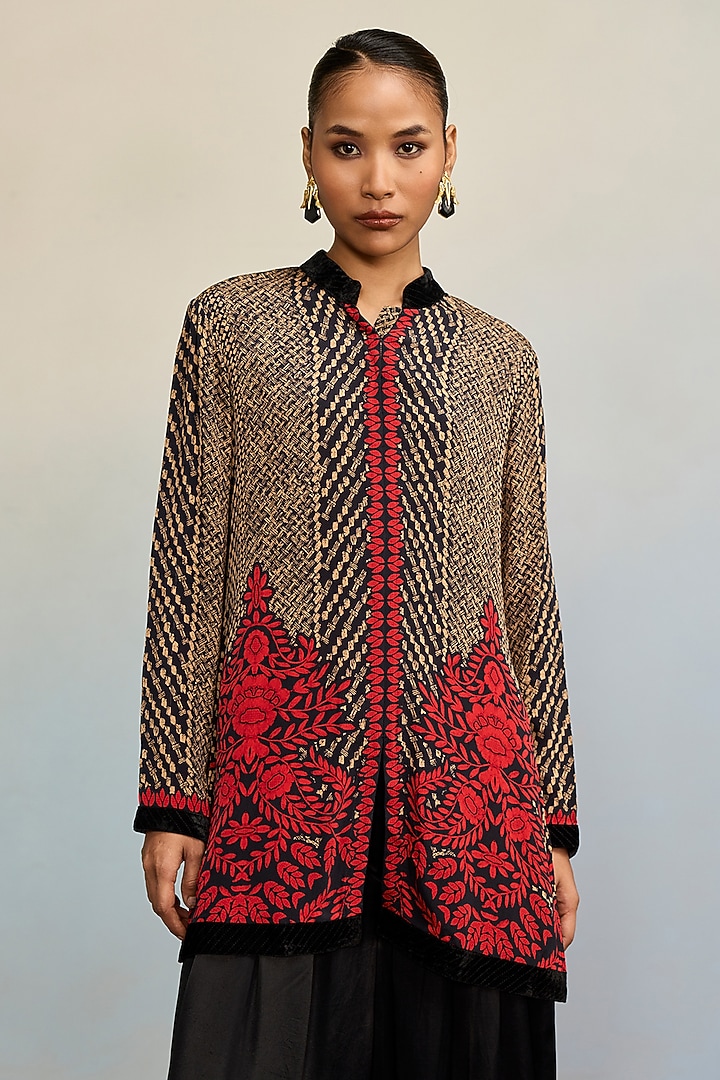 Black & Red Rayon Crepe Floral Kurta by Ritu Kumar at Pernia's Pop Up Shop