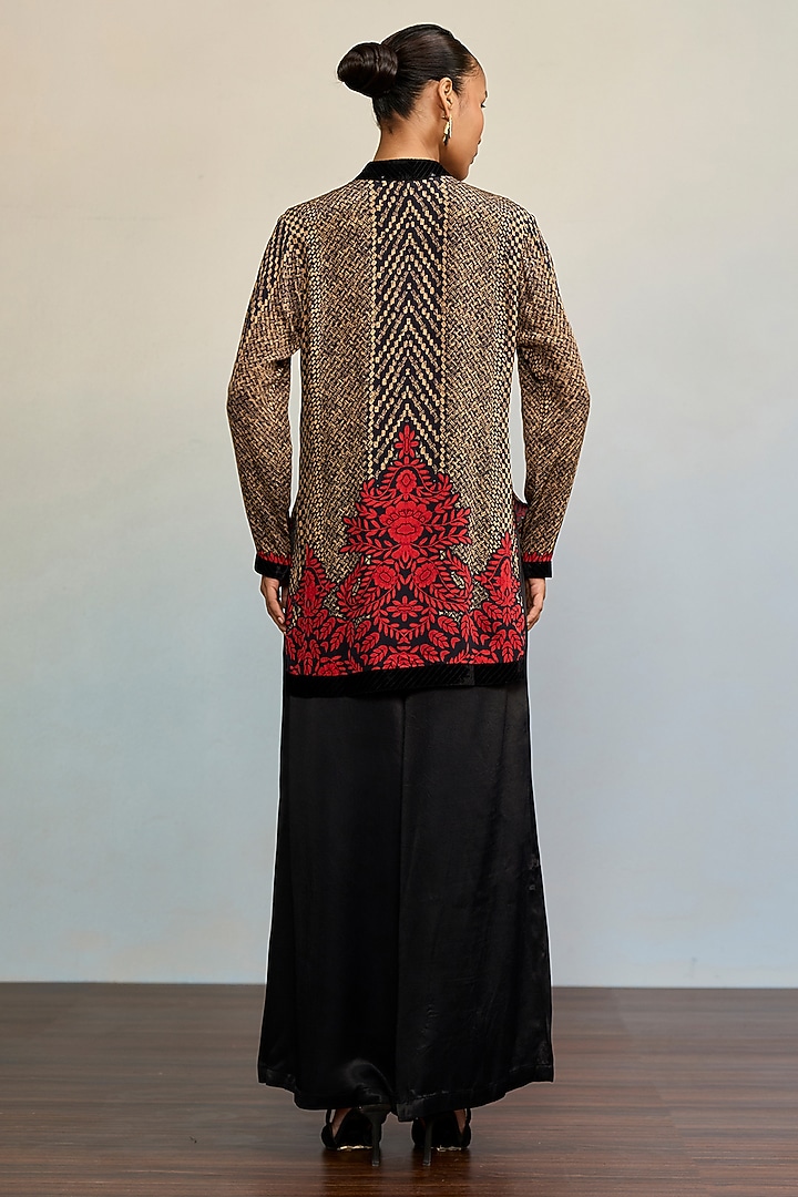 Black & Red Rayon Crepe Floral Kurta by Ritu Kumar at Pernia's Pop Up Shop