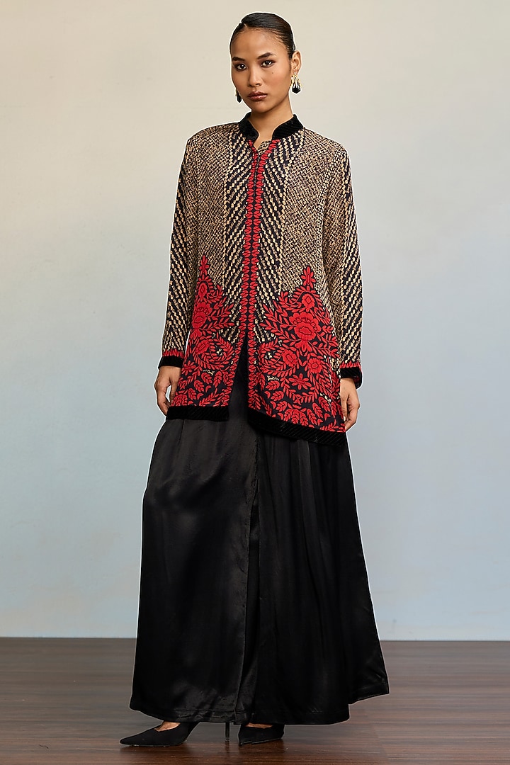Black & Red Rayon Crepe Floral Kurta by Ritu Kumar at Pernia's Pop Up Shop