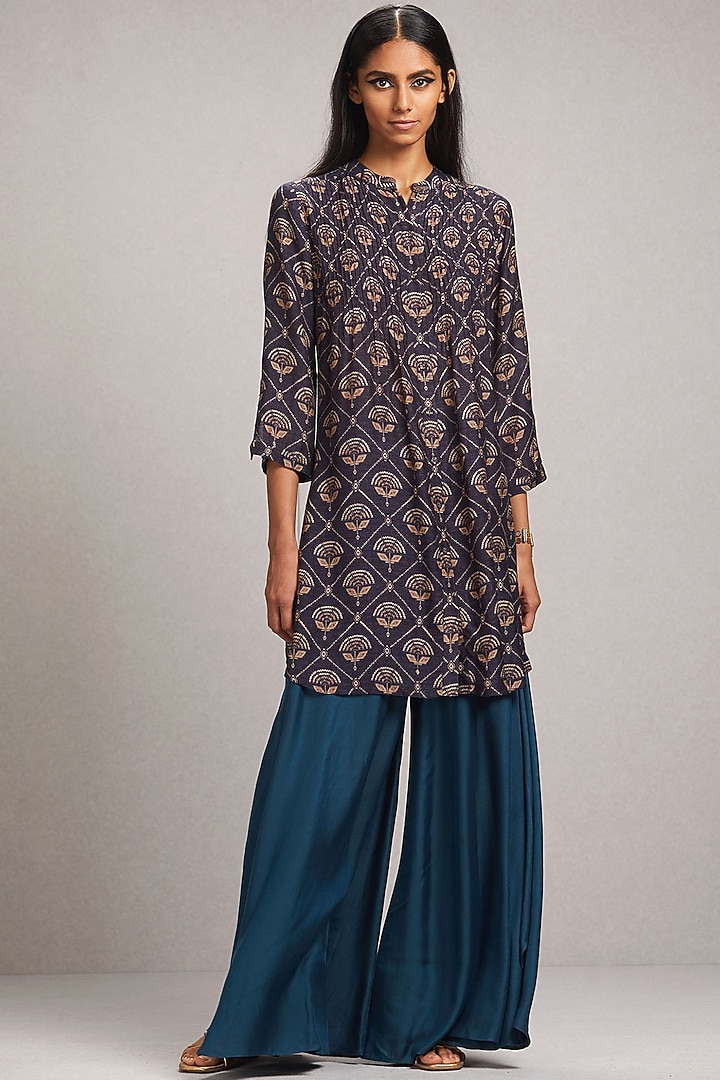 Indigo Blue Printed Shirt Kurta by Ritu Kumar at Pernia's Pop Up Shop