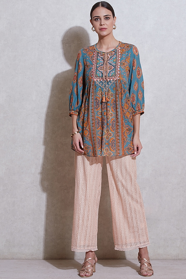 Smokey Grey Floral Printed Kurta by Ritu Kumar at Pernia's Pop Up Shop