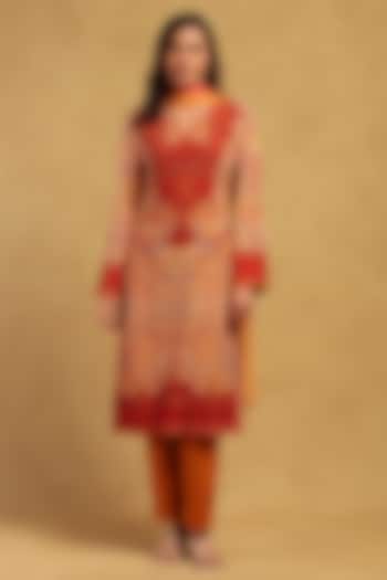 Beige Viscose Crepe Paisley Printed Kurta Set by Ritu Kumar at Pernia's Pop Up Shop
