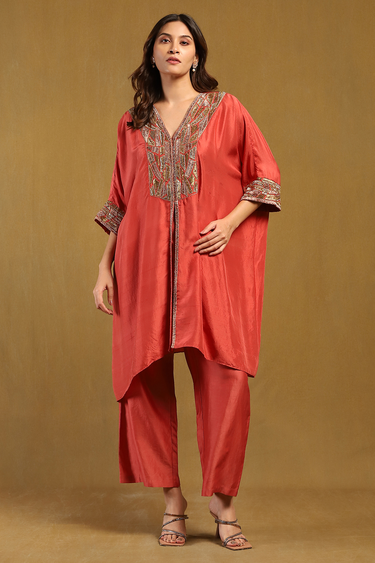 Pink Viscose Crepe Kurta Set by Ritu Kumar at Pernia's Pop Up Shop