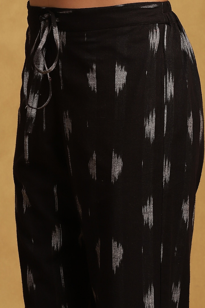 Black Rayon Slub Ikat Kurta Set by Ritu Kumar at Pernia's Pop Up Shop