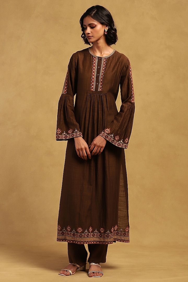 Brown Cotton Silk Kurta Set by Ritu Kumar at Pernia's Pop Up Shop