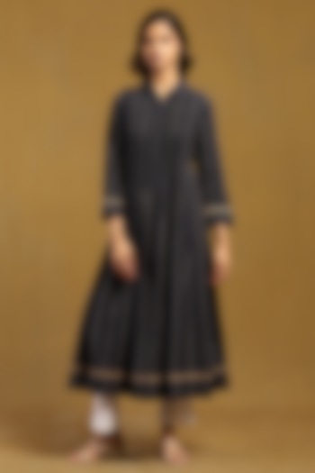 Blue Cotton Yarn Dyed Kurta by Ritu Kumar at Pernia's Pop Up Shop