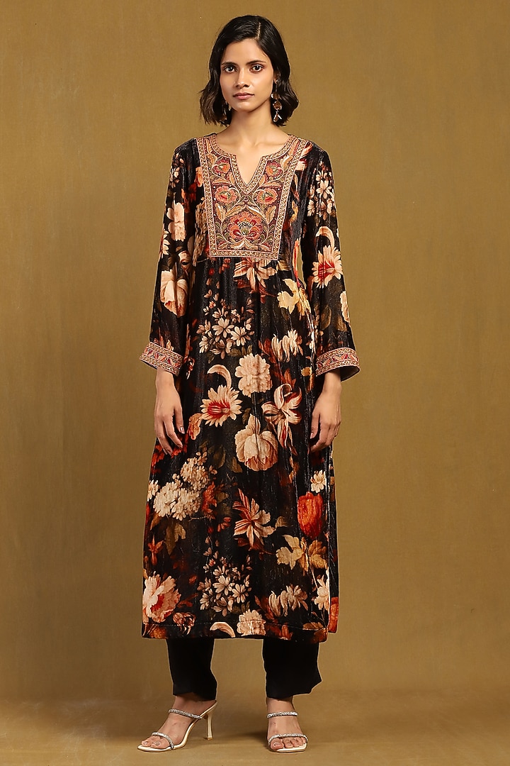 Black Silk Velvet Floral Printed Kurta Set by Ritu Kumar at Pernia's Pop Up Shop