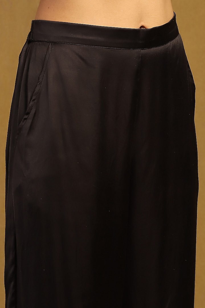 Black Silk Velvet Floral Printed Kurta Set by Ritu Kumar at Pernia's Pop Up Shop