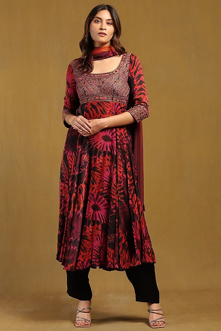 Red Satin Abstract Printed Kurta Set by Ritu Kumar at Pernia's Pop Up Shop