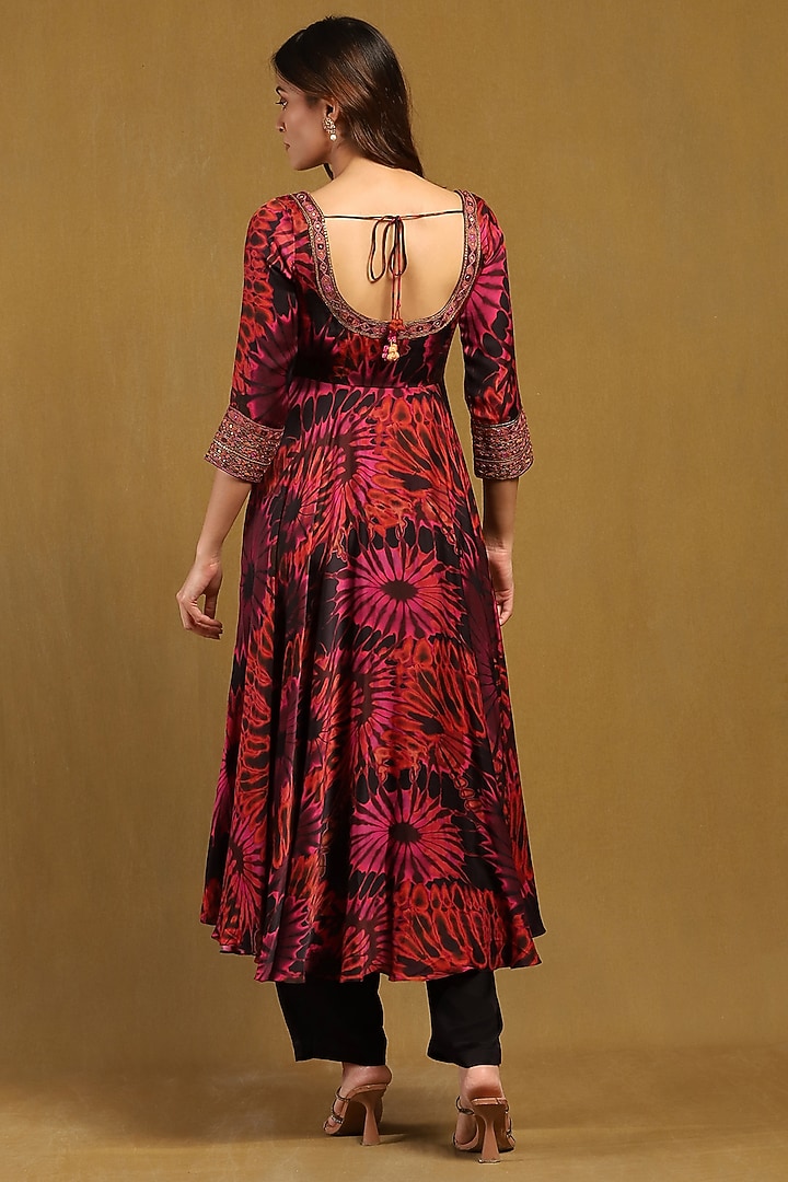 Red Satin Abstract Printed Kurta Set by Ritu Kumar at Pernia's Pop Up Shop