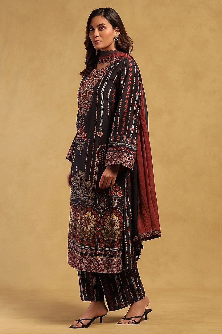 Black Cotton Voile Floral Printed Kurta Set by Ritu Kumar at Pernia's Pop Up Shop