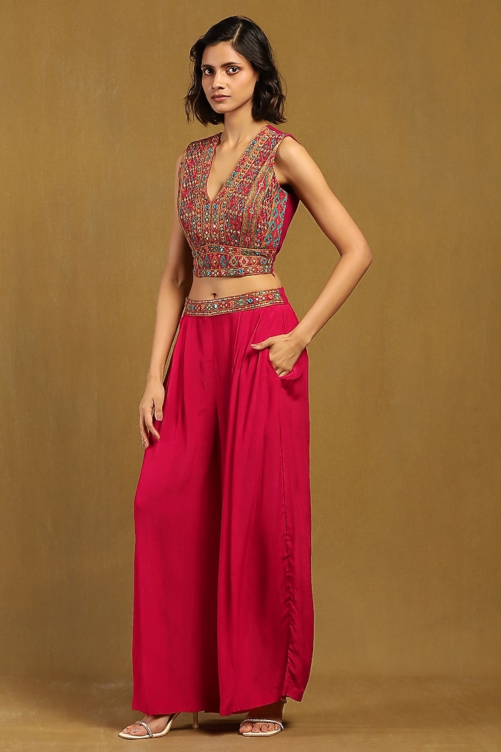 Fuchsia Pink Viscose Crepe Cape Set by Ritu Kumar at Pernia's Pop Up Shop