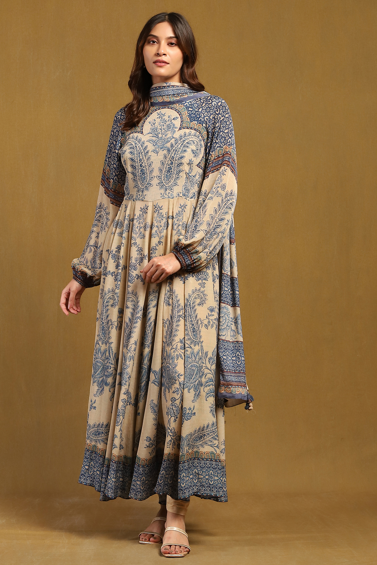 Beige Viscose Crepe Paisley Printed Kurta Set by Ritu Kumar at Pernia's Pop Up Shop