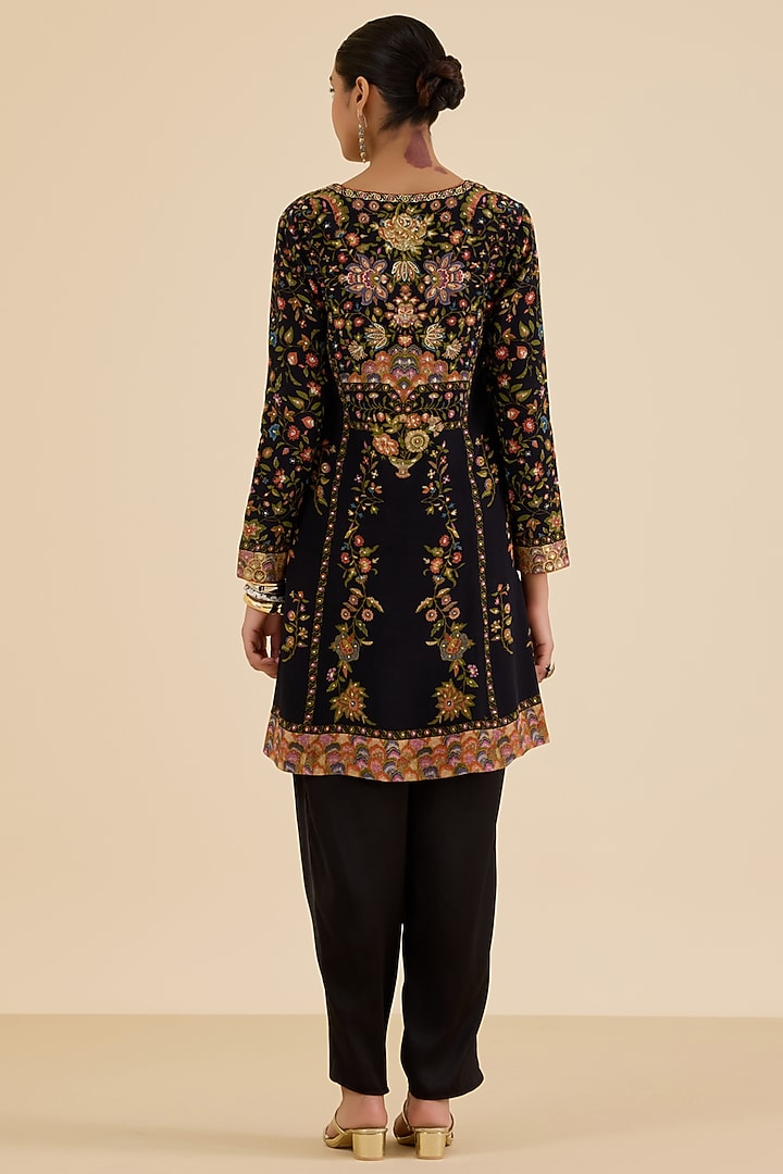 Black Rayon Crepe Floral Printed & Hand Embroidered Kurta by Ritu Kumar at Pernia's Pop Up Shop