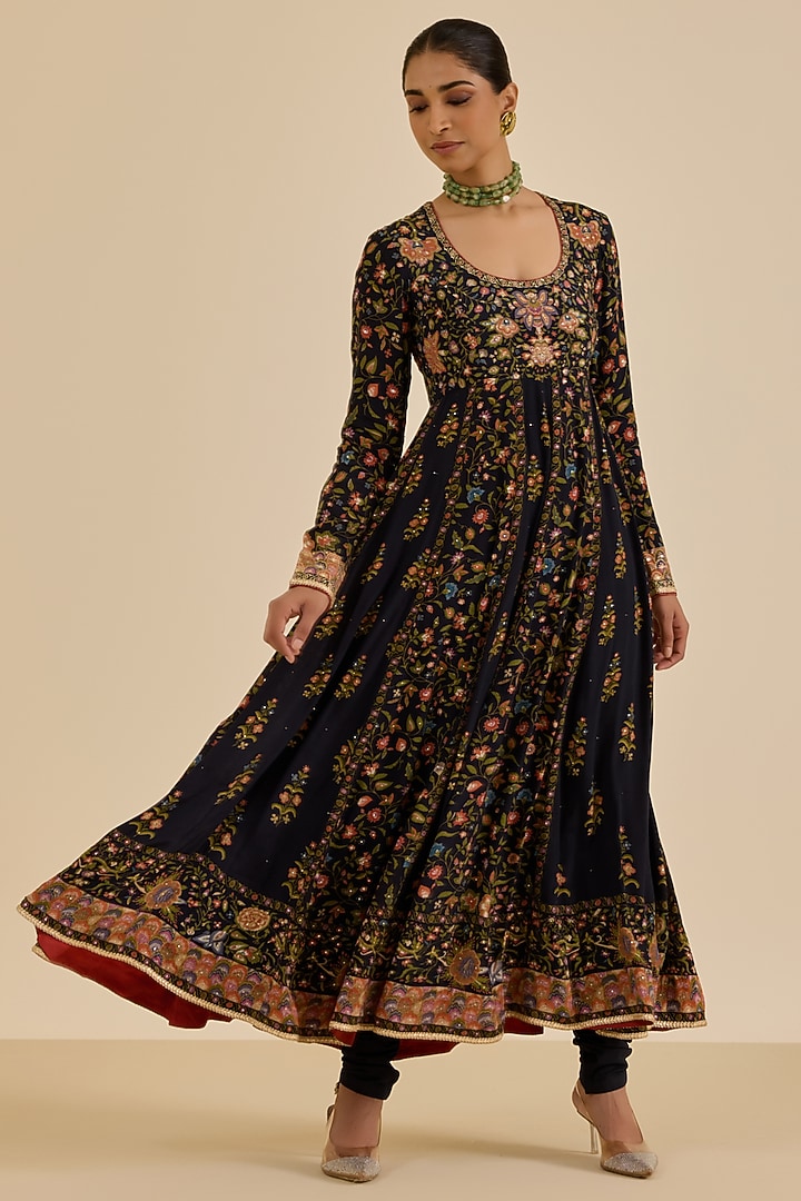 Black Rayon Crepe Floral Printed & Hand Embroidered Kurta Set by Ritu Kumar at Pernia's Pop Up Shop