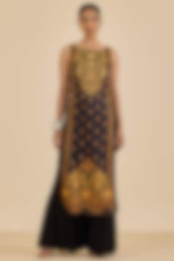 Black Bubble Georgette Gharara Set by Ritu Kumar at Pernia's Pop Up Shop