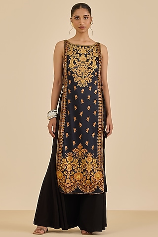 Black Bubble Georgette Gharara Set by Ritu Kumar