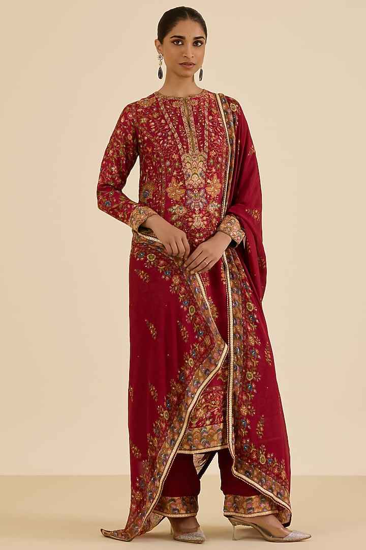 Burgundy Silk Crepe Floral Printed & Hand Embroidered Kurta Set by Ritu Kumar at Pernia's Pop Up Shop