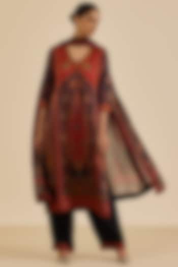 Burgundy Silk Crepe Floral Printed & Hand Embroidered Kurta Set by Ritu Kumar at Pernia's Pop Up Shop