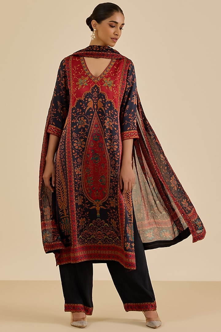 Burgundy Silk Crepe Floral Printed & Hand Embroidered Kurta Set by Ritu Kumar at Pernia's Pop Up Shop