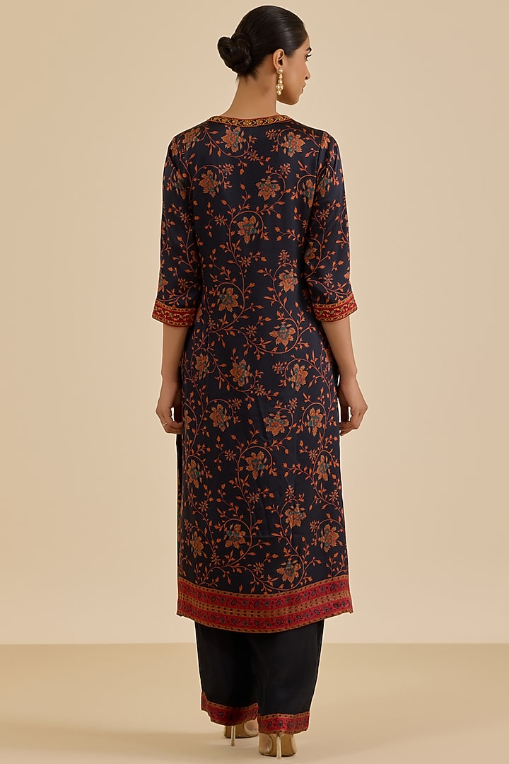 Burgundy Silk Crepe Floral Printed & Hand Embroidered Kurta Set by Ritu Kumar at Pernia's Pop Up Shop