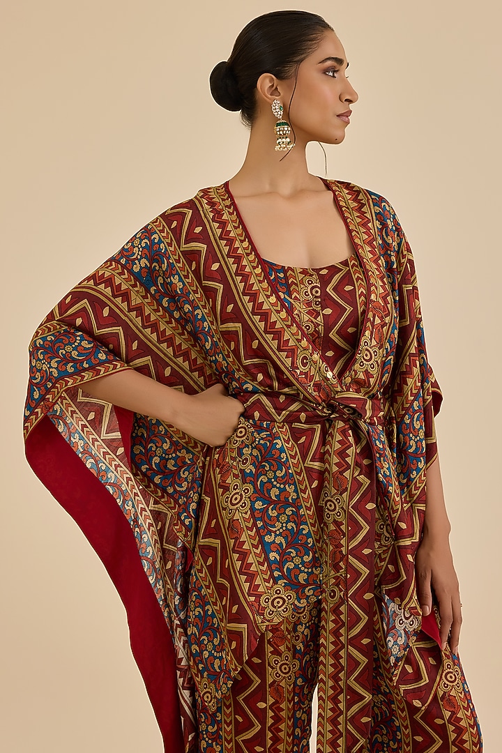 Burgundy Rayon Crepe Floral Printed Cape Set by Ritu Kumar at Pernia's Pop Up Shop