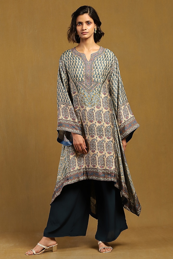 Beige & Tapestry Blue Murshidabad Silk Embroidered Kurta by Ritu Kumar at Pernia's Pop Up Shop