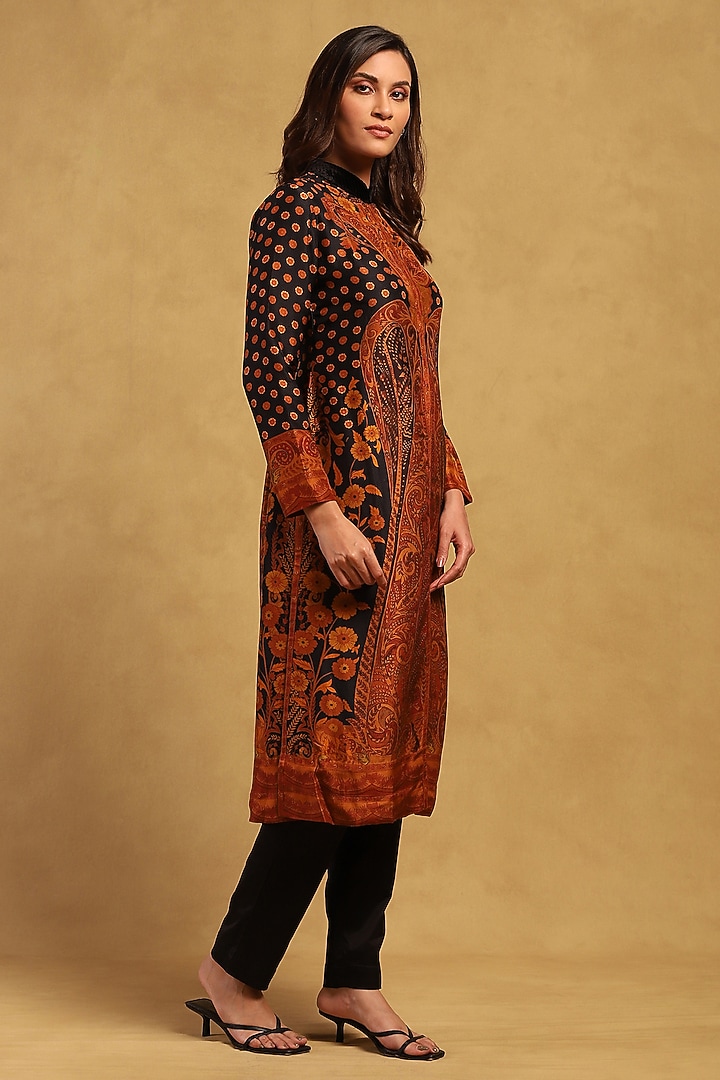 Black & Rust Silk Flat Dupion Embroidered Kurta Set by Ritu Kumar at Pernia's Pop Up Shop