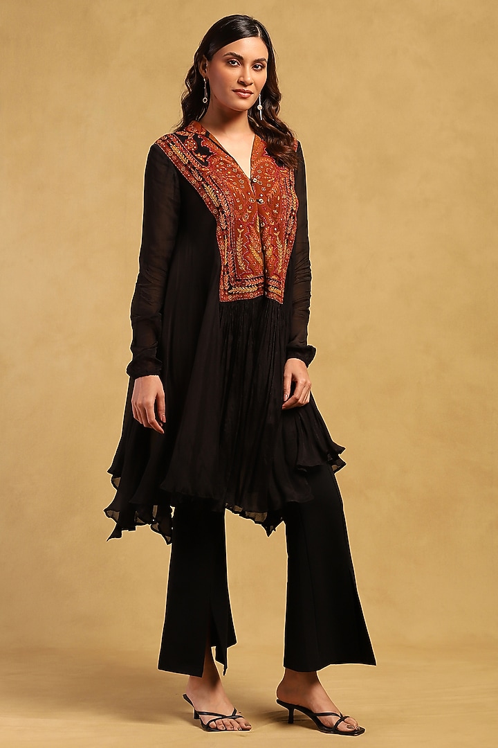 Black & Rust Viscose Chinon Hand Embroidered Kurta Set by Ritu Kumar at Pernia's Pop Up Shop