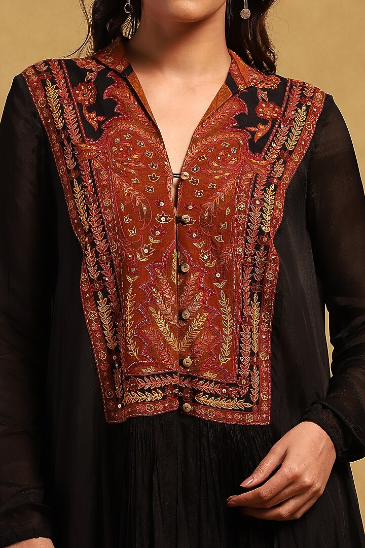 Black & Rust Viscose Chinon Hand Embroidered Kurta Set by Ritu Kumar at Pernia's Pop Up Shop
