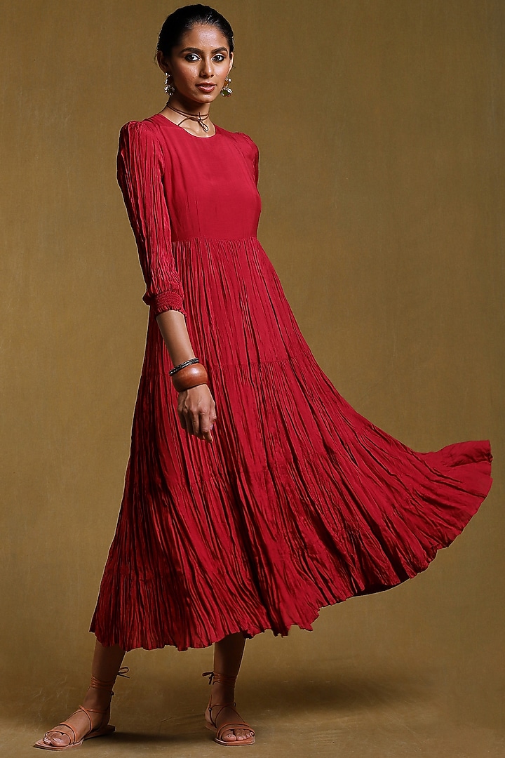 Burgundy Viscose Silk Crinkled Midi Summer Dress With Jacket by Ritu Kumar at Pernia's Pop Up Shop