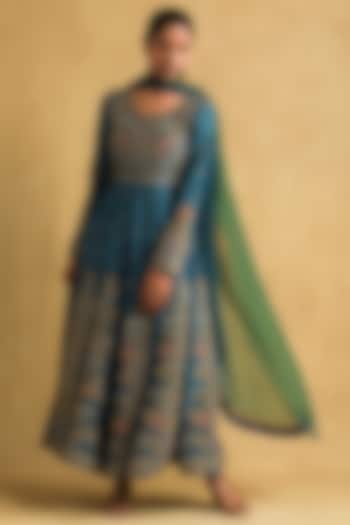 Blue Chanderi Embroidered Kurta Set by Ritu Kumar at Pernia's Pop Up Shop