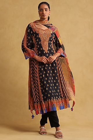 Black Viscose Crepe Printed Kurta Set by Ritu Kumar