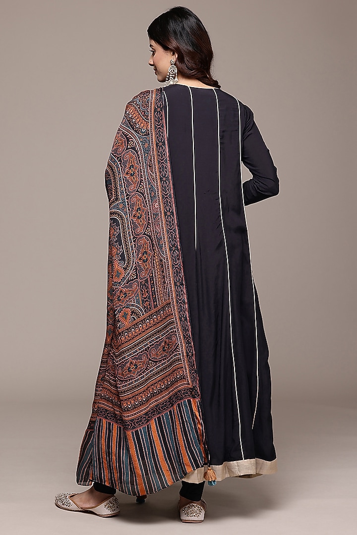 Black Viscose Lurex Kurta Set by Ritu Kumar at Pernia's Pop Up Shop