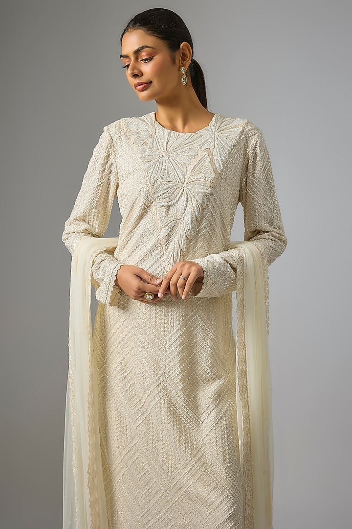 Ivory Crepe & Double Georgette Kurta Set by Ritika Mirchandani at Pernia's Pop Up Shop
