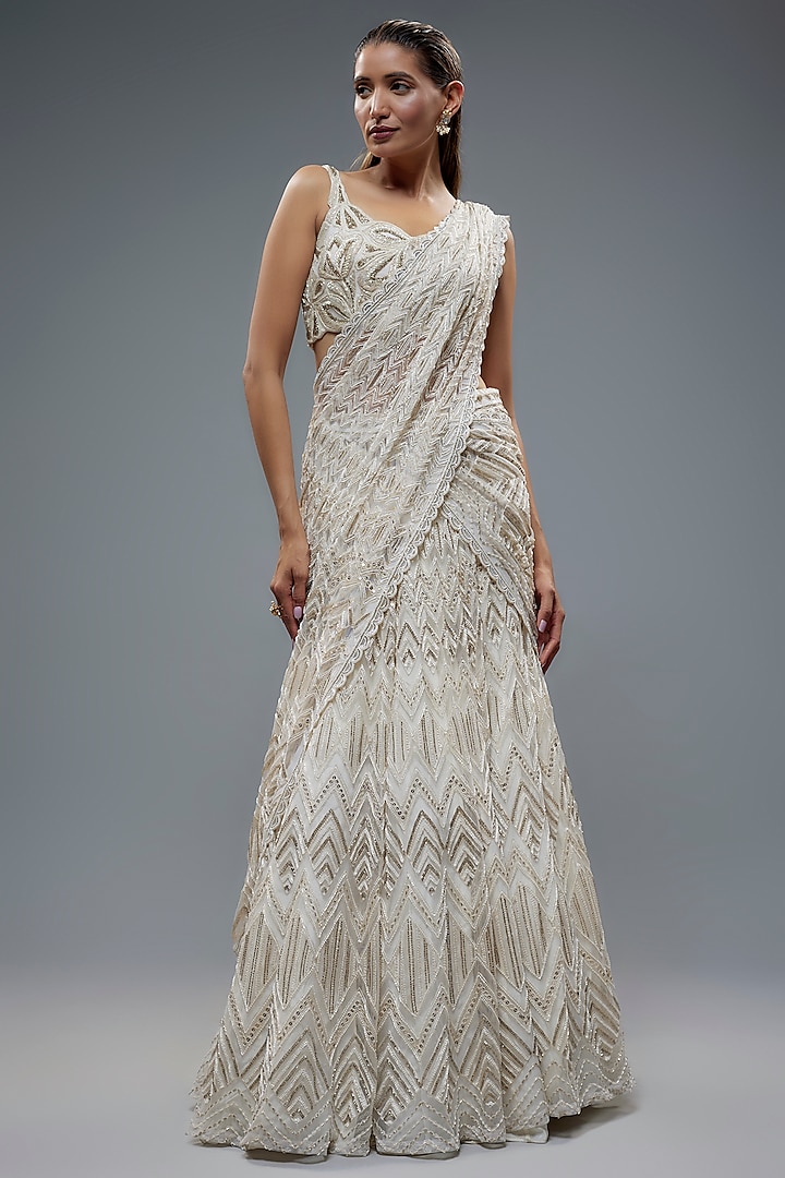 White Crepe Double Georgette Thread Embroidered Saree Set by Ritika Mirchandani at Pernia's Pop Up Shop